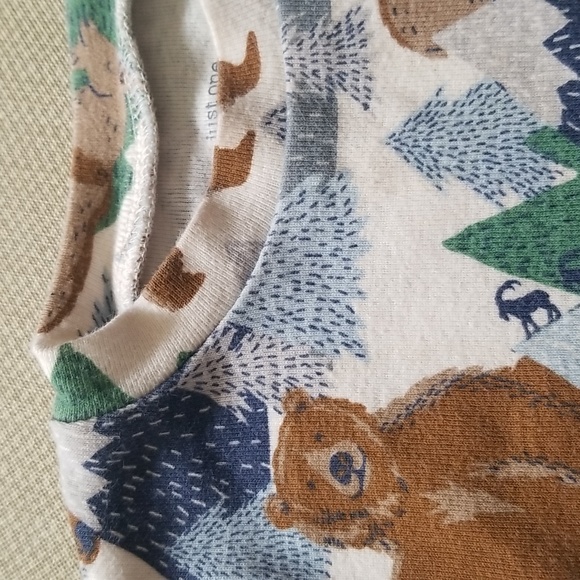 5 Piece Bundle 🐻Bear & Forest Pajamas🐻 - Picture 4 of 7